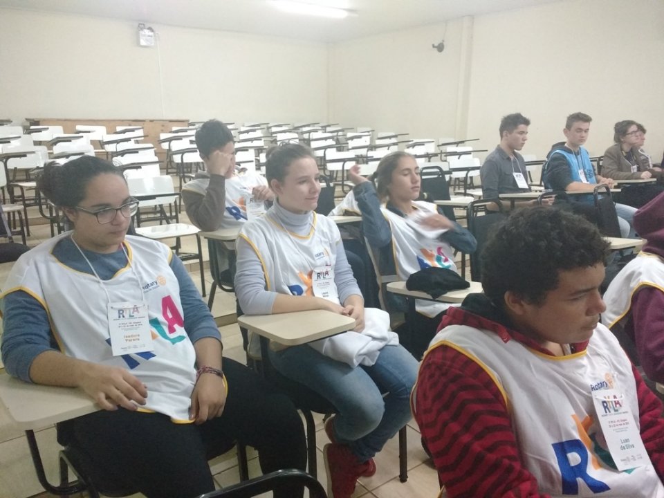 Progama Família é Tudo participa de evento Ryla/ Rotary em Chapecó-SC