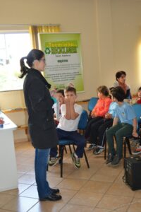 A Turminha da Reciclagem visita várias escolas no final de maio