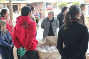 Equipe de Comunicação e da FALB visitam associações de catadores em Chapecó