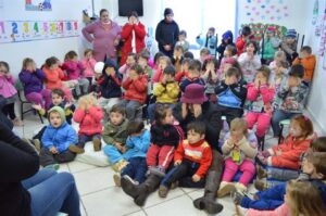 Roda de Leitura inicia as atividade de Junho
