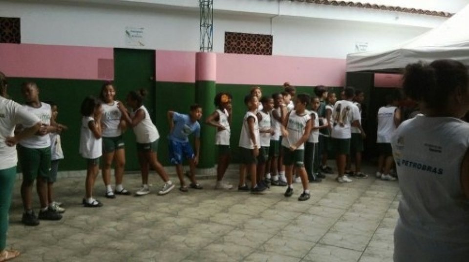 FALB ESTÁ PRESENTE NA SEMANA DA PRIMAVERA NA VILA OLÍMPICA DA MANGUEIRA NO RJ