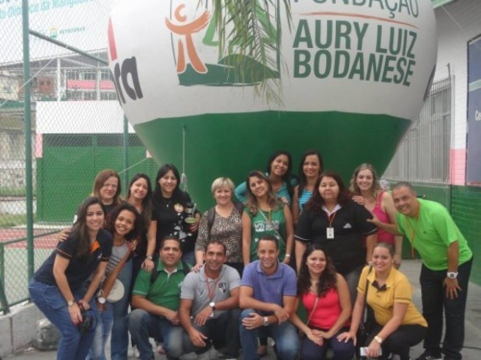 FALB ESTÁ PRESENTE NA SEMANA DA PRIMAVERA NA VILA OLÍMPICA DA MANGUEIRA NO RJ