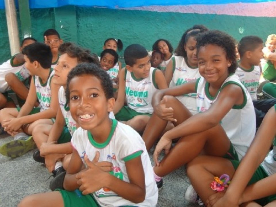 FALB ESTÁ PRESENTE NA SEMANA DA PRIMAVERA NA VILA OLÍMPICA DA MANGUEIRA NO RJ