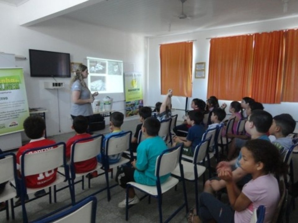 PRESERVAÇÃO AMBIENTAL SIGNIFICA UM COMPROMISSO COM A VIDA...