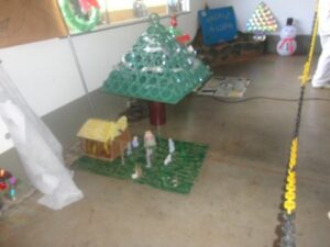 ALUNOS SE COMPROMETEM EM MULTIPLICAR OS ENSINAMENTOS DA TURMINHA DA RECICLAGEM