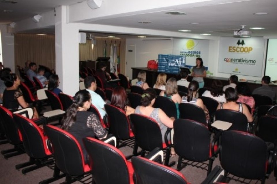 A TURMINHA DA RECICLAGEM PROMOVE PRÊMIO ESCOLA CIDADÃ RS