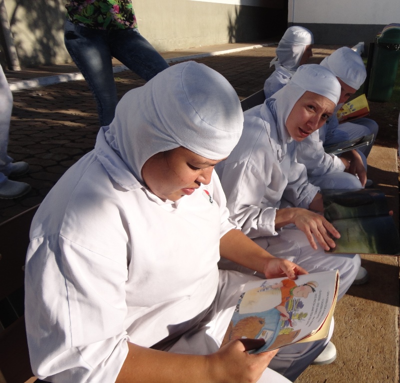 PROGRAMA RODA DE LEITURA – CONTAÇÃO DE HISTÓRIAS