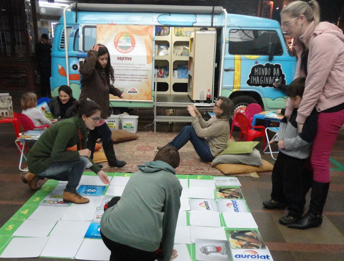 Programas da Falb juntos em atividade em Shopping de RS