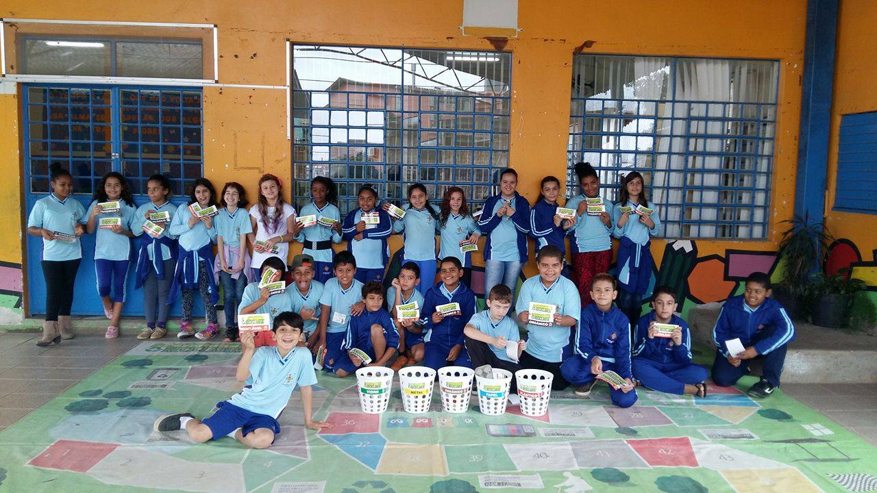 Finalizando as atividades de abril com A Turminha da Reciclagem no RS
