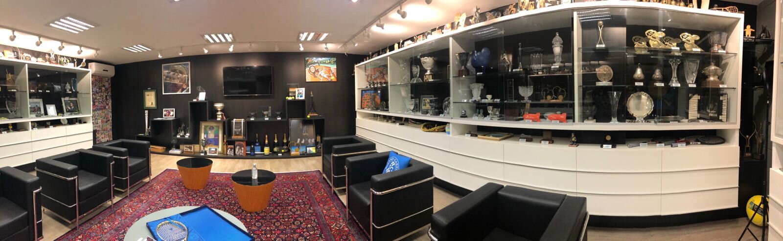 Equipe da FALB realiza reunião com representante do Instituto Guga Kuerten