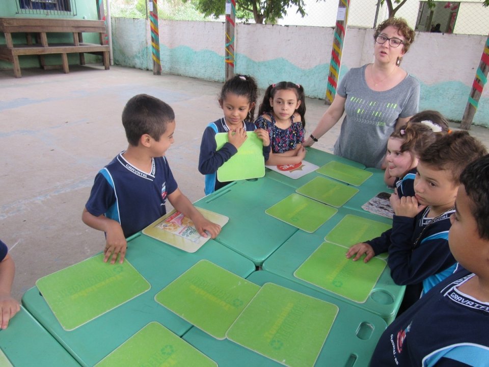 Sensibilização ambiental com a Turminha da Reciclagem