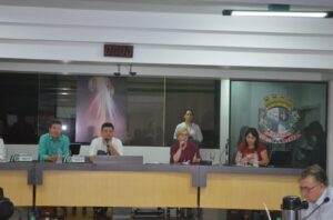 Fundação Aury Luiz Bodanese em sessão na Câmara de Vereadores de Chapecó (SC)