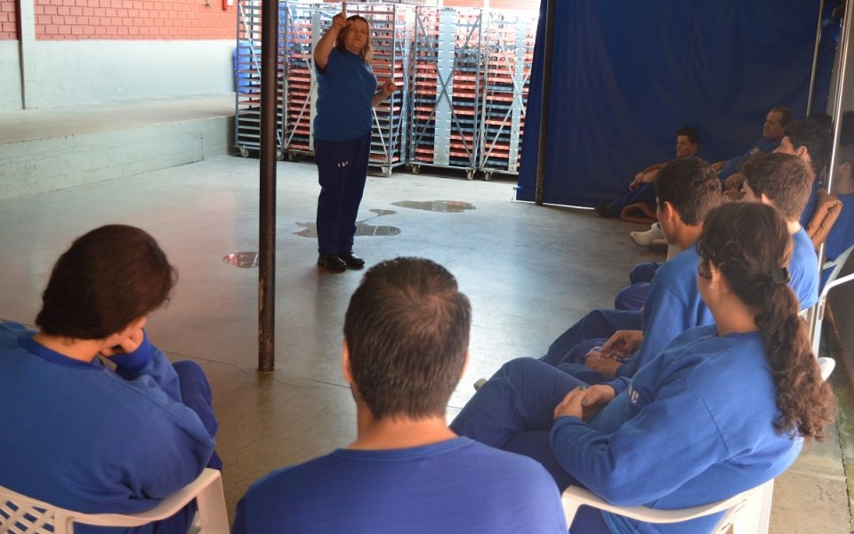 Programas da FALB no 30º Aniversário do Incubatório Aurora de Chapecó (SC)