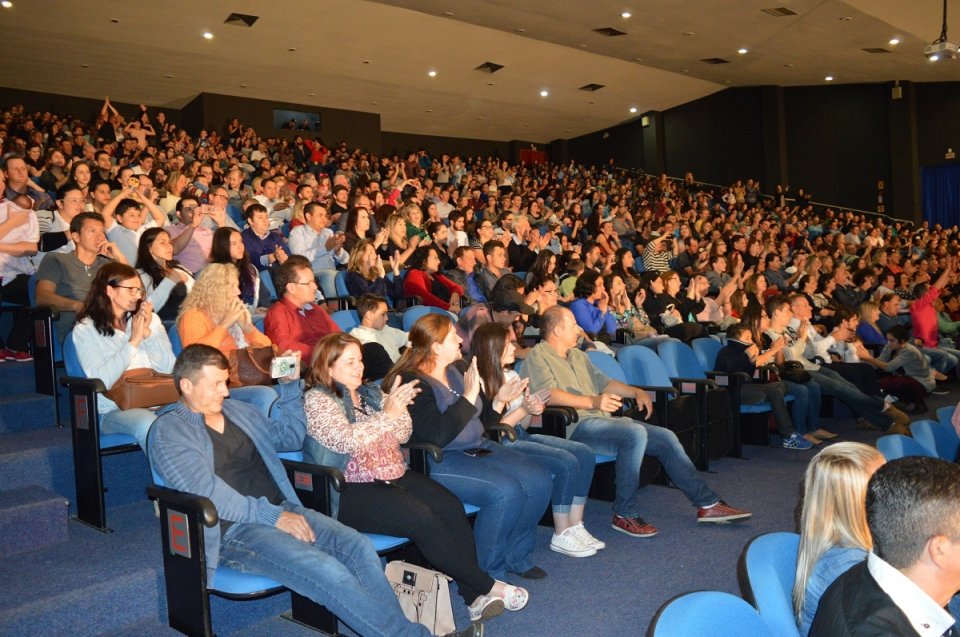 Fundação Aury Luiz Bodanese promove 10ª Mostra Cultural em homenagem ao aniversário de Chapecó (SC)