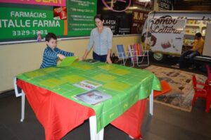 Roda de Leitura e A Turminha da Reciclagem na Cooperalfa em Chapecó (SC)