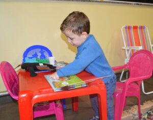 Roda de Leitura e A Turminha da Reciclagem na Cooperalfa em Chapecó (SC)