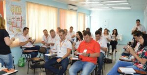 Filial de Vendas da Aurora em Chapecó (SC) recebe o programa Roda de Leitura