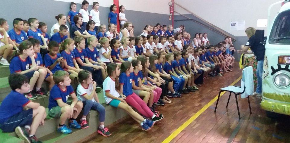 Programa Roda de Leitura na Escola Emma Balke