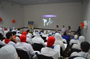 Violência doméstica em debate nas unidades da Aurora Alimentos