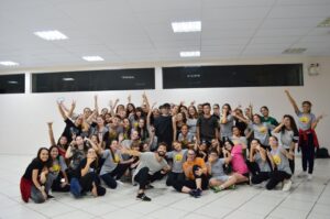 Workshop de dança com os alunos do programa Vozes do Corpo