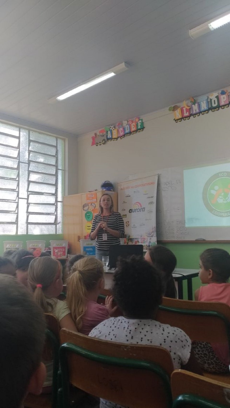 Programa Eco Cooperação promove o despertar da importância da preservação dos recursos naturais