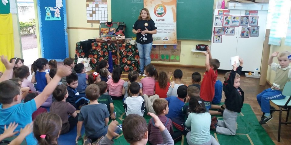 Programa Roda de Leitura em escolas de Chapecó (SC)