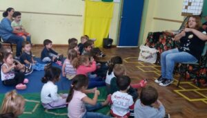 Programa Roda de Leitura em escolas de Chapecó (SC)