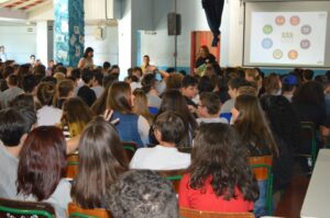 Formando novos leitores através do programa Roda de Leitura