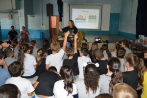Formando novos leitores através do programa Roda de Leitura