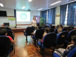 Programa Eco Cooperação leva educação ambiental aos espaços