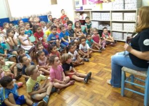 Momentos de descontração e socialização com o programa Roda de Leitura