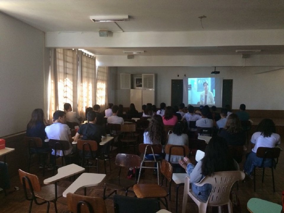 Cinema da Prevenção na Escola Maria Dulcina em Nonoai (RS)