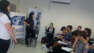 Cinema da prevenção no CIEE em Chapecó (SC)