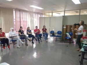 Multiplicadores do Programa Eco Cooperação participam de treinamento de reciclagem