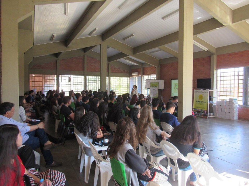 Sensibilização ambiental com o programa Eco Cooperação