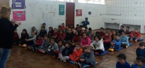 Literatura e contação de histórias com o Programa Roda de Leitura