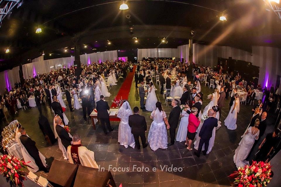 Casamento Cooperado realiza sonho de 43 casais em Guarulhos (SP)