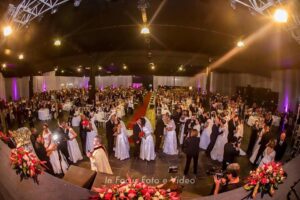 Casamento Cooperado realiza sonho de 43 casais em Guarulhos (SP)