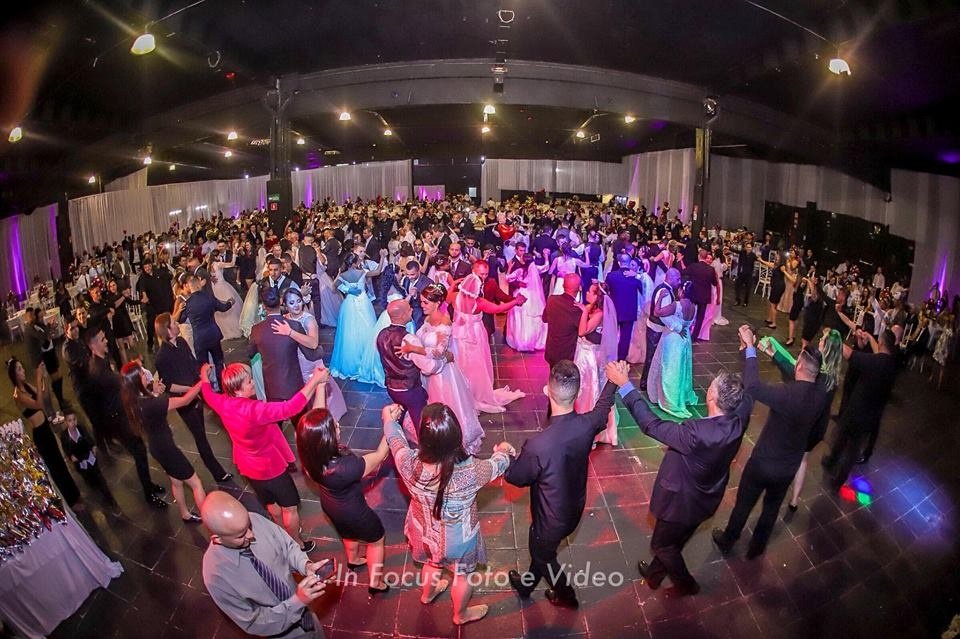 Casamento Cooperado realiza sonho de 43 casais em Guarulhos (SP)