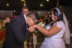 Casamento Cooperado realiza sonho de 43 casais em Guarulhos (SP)