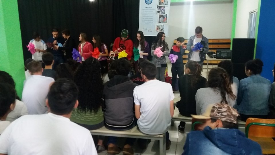 Literatura e educação ambiental em São Domingos (SC) com os programas da FALB