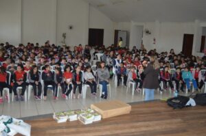 Programa Eco Cooperação leva educação ambiental à Mandaguari, no Paraná