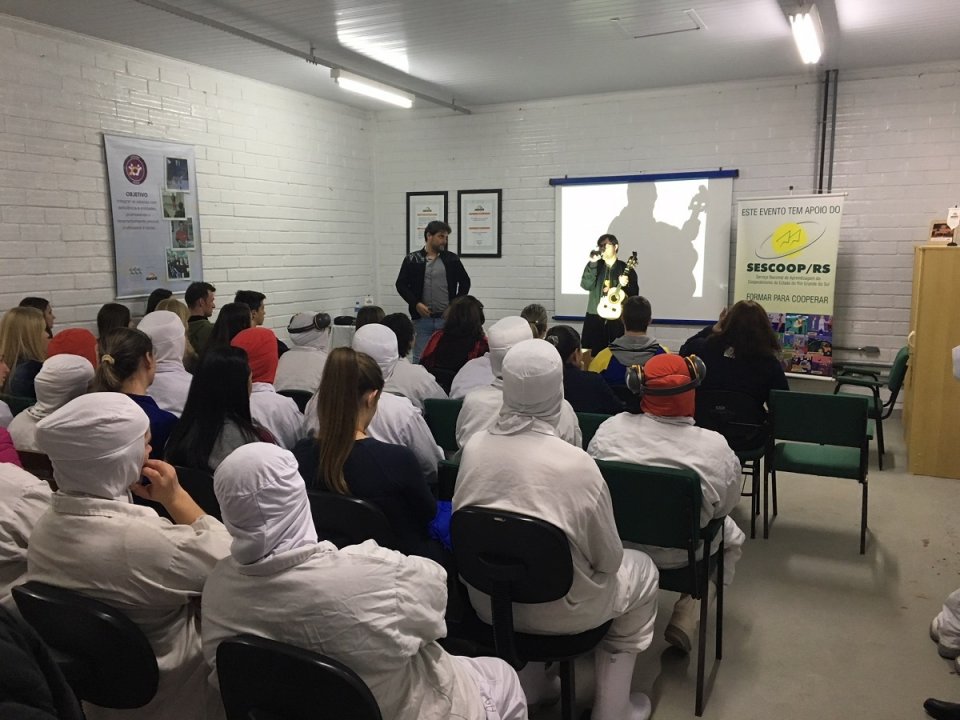 “Adversidade e Diversidade: Superando as Diferenças e Deficiências”