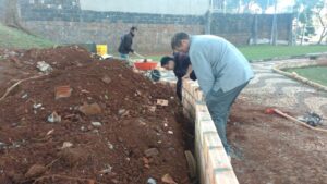 Voluntários Amigo Energia dão continuidade em ações de revitalização em Praça de Chapecó (SC)