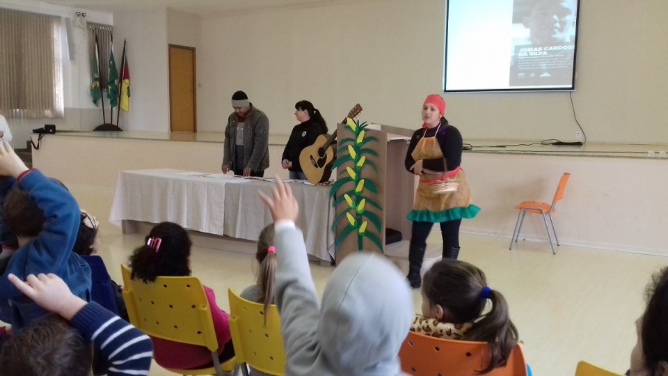 Educação, cidadania e cultura com os programas da FALB em Aratiba (RS)