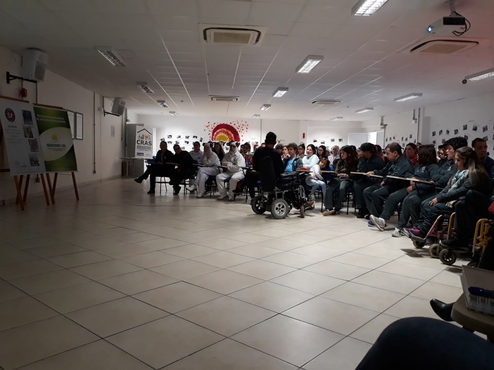 “Pés, para que os quero, se tenho asas para voar”?