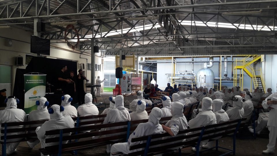 Espetáculo Multiplicando o Bem percorre Unidades da Aurora em Santa Catarina