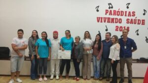 Paródias da Prevenção é marcado por animação e sensibilização na Unidade da Aurora em Chapecó (SC)