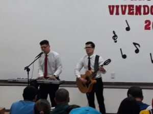 Paródias da Prevenção é marcado por animação e sensibilização na Unidade da Aurora em Chapecó (SC)