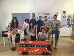 Apresentação de paródias na Unidade da Aurora em Cunha Porã (SC) aborda a prevenção de forma lúdica